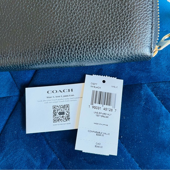 Coach Accordion style wallet - Picture 6 of 6